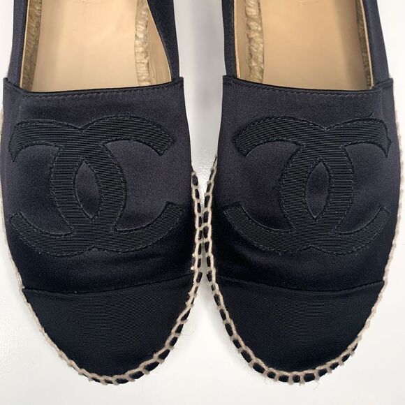 Chanel Satin CC Espadrille EU 38 US 7-7.5 Black Slip On Cap Toe Grosgrain Flat - Picture 4 of 13